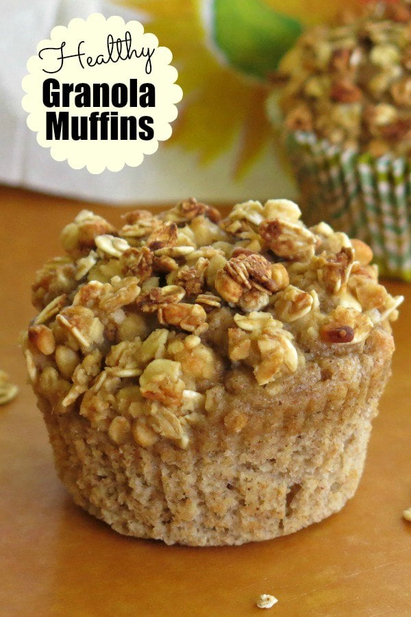 Healthy Granola Muffins for breakfast or a snack. Switch out the granola flavor and totally change the muffin! #healthygranolamuffins #muffins #granola