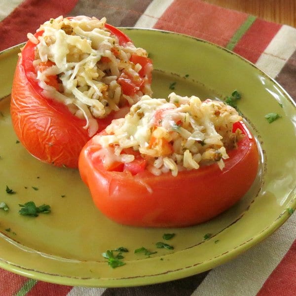 Easy Stuffed Tomato with Rice and Chicken Sausage