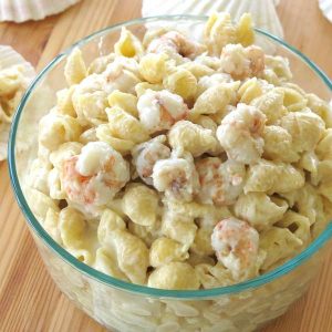 Bowls of Shrimp Mac and Cheese Recipe