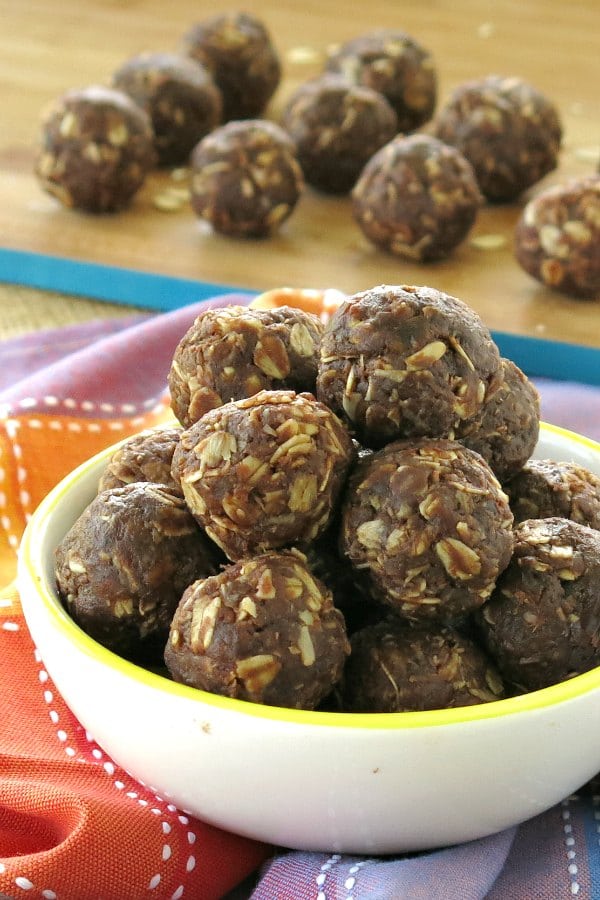 Vegan Chocolate Date Balls in bowl 