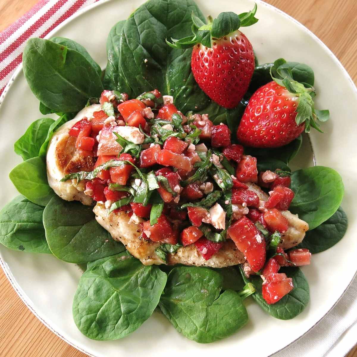 Strawberry Chicken - Easy and Elegant! - The Dinner-Mom