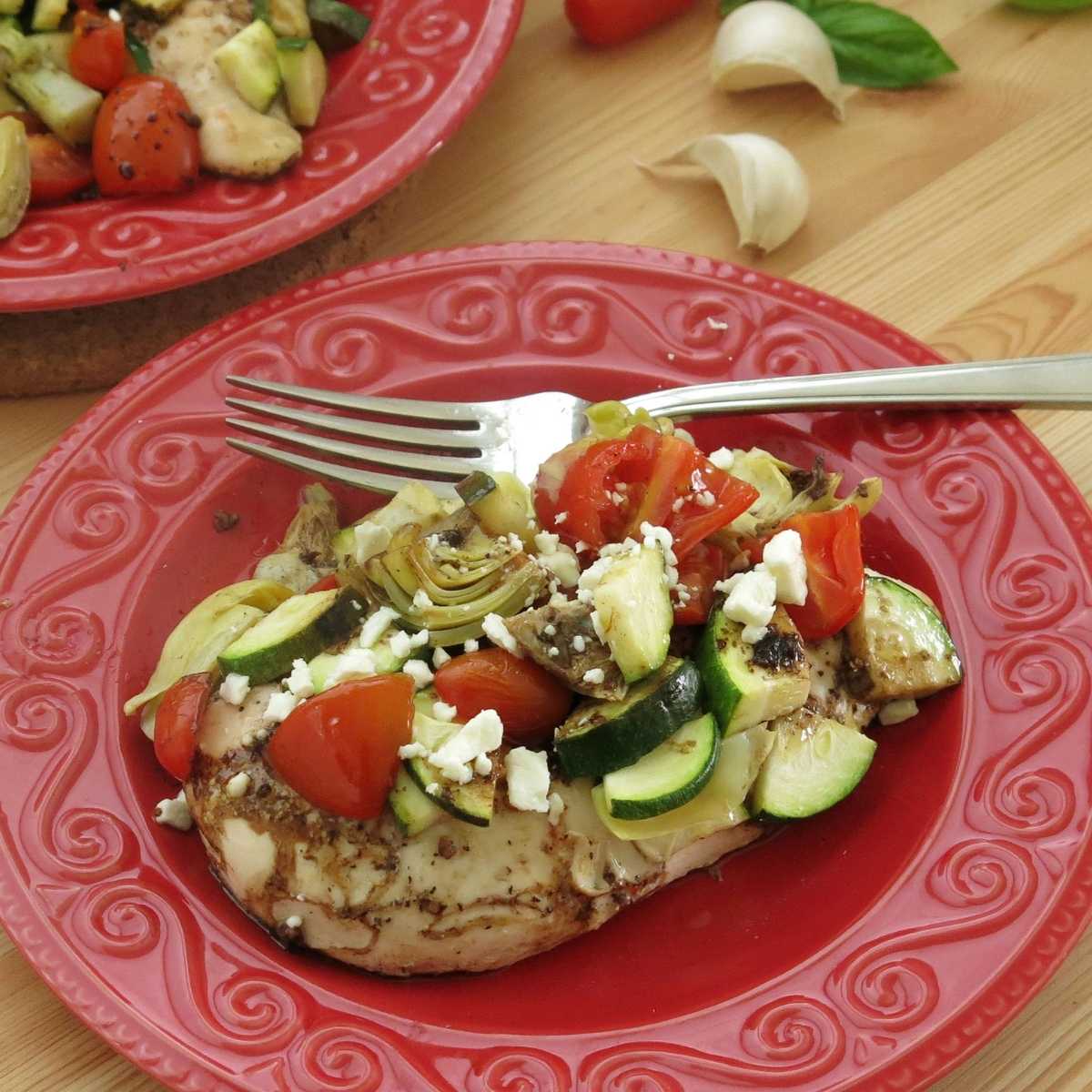 Mediterranean Chicken Bake One Pan! The DinnerMom