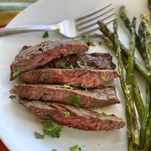 Easy Bavette Steak Recipe (PanSear on Stovetop) The DinnerMom